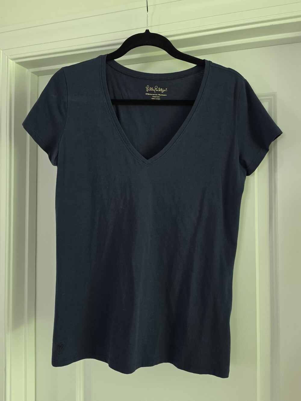 Lilly Pulitzer Navy V-Neck Short Sleeve Top